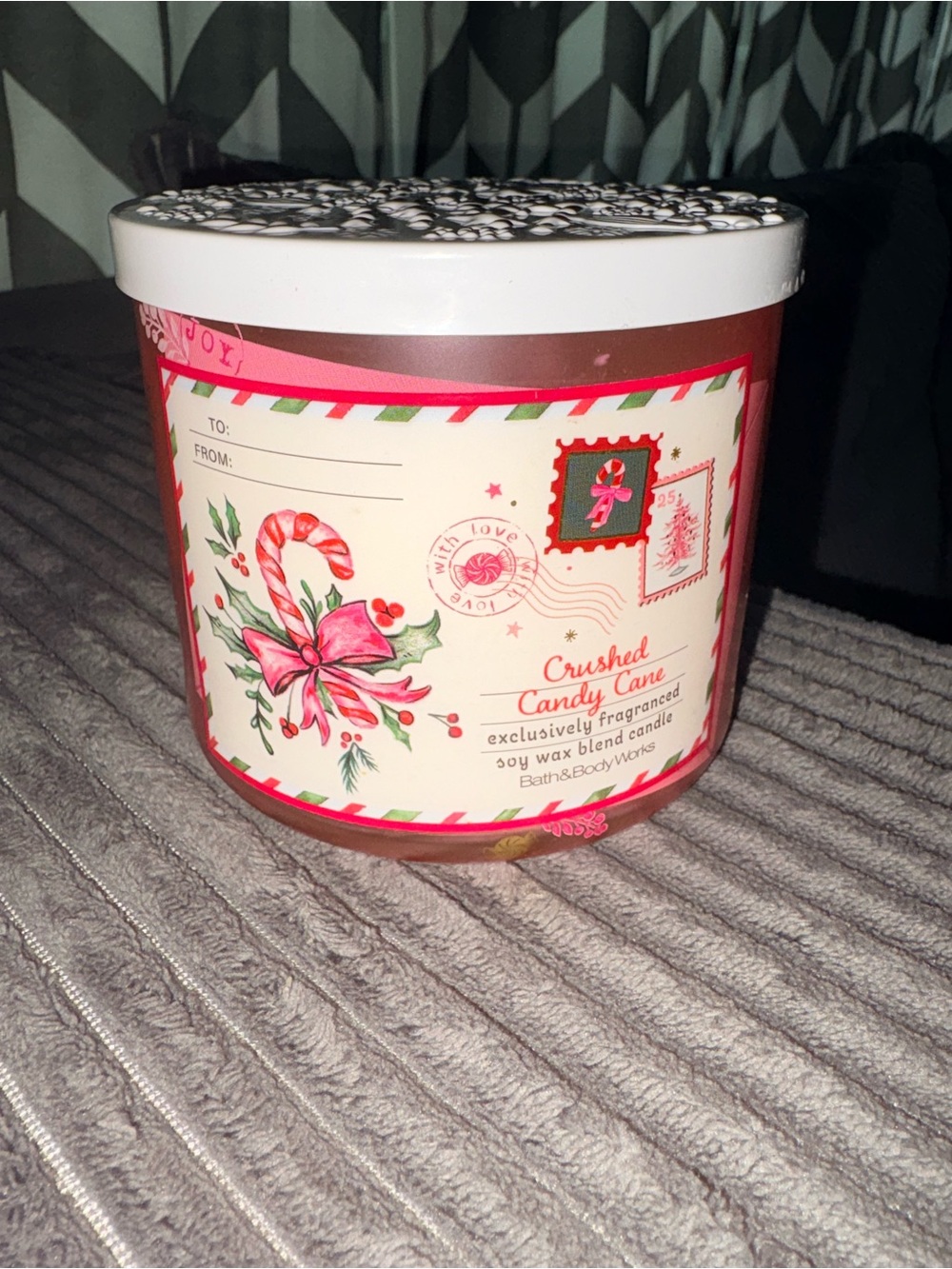 Bath & Body Works Crushed Candy Cane Scented Candle - Red White